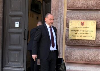 Veting/ Gjyqtari Dritan Banushi kundër analizës së re financiare: Nuk morët parasysh arsyetimin!