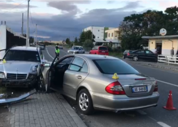 Bilanc lufte/ Aksidentet rrugore marrin jetën e 56 qytetarëve