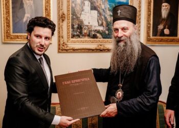 Abazoviç s’ka dilema: Jam i gatshëm ta nënshkruaj marrëveshjen me Kishën Ortodokse Serbe