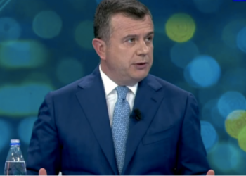 Presidenti i ri/ Balla fton opozitën: Hajdeni me një listë me emra! Askush s’ja heq dot të drejtën PS që të propozojë…!