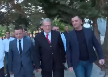 Negociatat për Presidentin në pikën zero? Berisha nga Vlora: Vazhdim i marrëveshjeve të dështuara të Bashës që nga viti 2017. Një karnaval…!