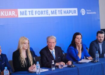 Berisha “shfrenon” fantazinë: Vuçiç e Rama i bëjnë like njëri-tjetrit si adoleshentë në facebook. Pluralizmi jetik për të ardhmen