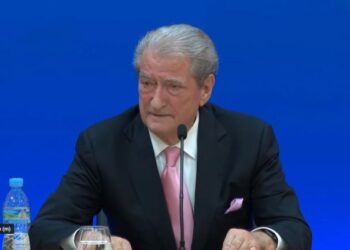 Kuvendi i 30 prillit/ Berisha: Vota e lirë ishte premtimi solemn! Rama dhe Basha e përzunë atë nga Shqipëria