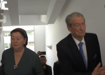 Frikësohet nga vendimi i Apelit? Berisha: Asgjë nuk e ndal misionin e demokratëve! Procesi i zgjedhjes së presidentit, mafioz dhe anti kushtetutes