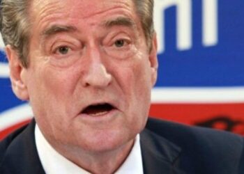 Berisha tremb rivalët për kreun e PD, efekti ‘domino’ dhe humbja më 2025 si ‘shpëtim’