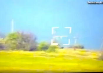 VIDEO/ Ushtarët ukrainas në delir pas shkatërrimit të armës së fuqishme ruse