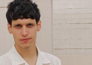 Një mollë shqiptare në gjigandin “Apple” në Kaliforni