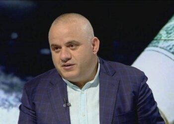 Hetuesit belgë do “zbarkojnë” në Shqipëri/ Paralajmërimi i gazetarit: Do kemi emra politikanësh në qershor