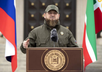 Lideri çeçen, thirrje Edroganit: Mos ndihmo në evakuimin e njerëzve në fabrikën e çelikut në Mariupol