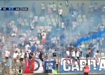 Nga “Air Albania” në “Selman Stermasi”/ Holandezët ende në Tiranë, nuk i ndahen futbollit: Ndjekin Tirana-Kukësi