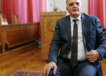 Përfshirja në skandal/ Bllokohet llogaria e ambasadorit shqiptar në Malin e Zi, dalin dyshime të reja…!