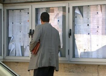 Padia e rrallë/ Qytetari padit gjykatësen: S’më dha drejtësi në kohë, më shkaktoi dëme. Sekuestrojani pasurinë