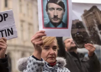 A është Putin, një Hitler i ditëve të sotme?