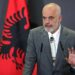 Kryeministri Edi Rama ka një kërkesë: Ju lutemi, asnjë mbeturinë të hedhur në tokë!