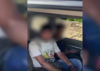 U kap në flagrancë duke transportuar 4 emigrantë, arrestohet 41-vjeçari