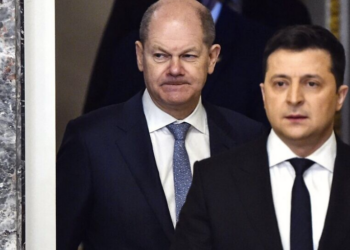 “Provokon” Putinin/ Zelensky i bën thirrje kancelarit gjeman të vizitojë Kievin më 9 maj, në “Ditën e Fitores” të Rusisë