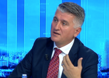 Projektrezoluta për Srebrenicën/ “I pari në listë ka firmosur i fundit”/ Gjekmarkaj: Punë shërbëtorësh që Tritani i bën