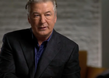 Vrau kineasten gjatë xhirimeve/ Alec Baldwin s’i ndahet fati i keq, humbet nënën