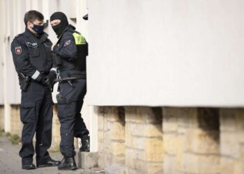 Policia neutralizon bombën në ndërtesën e agjencisë ruse të lajmeve në Berlin, detajet!