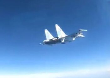VIDEO/ Kievi: Rrëzuam një avion luftarak rus mbi Kherson, po ndiqte ata ukrainas por e pësoi prej tyre