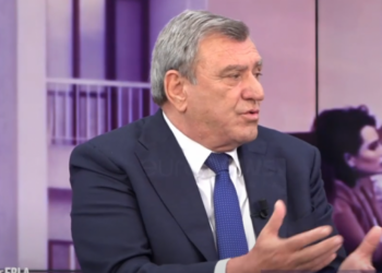 Duka: E ardhmja e PD rrezikohet nga dy emra Berisha dhe…