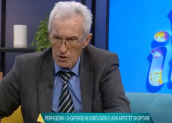 “Alban Ramosaj le të shkojë në Eurovizion për Kosovën, jo Shqipërinë”/ Agim Doçi e plas troç në studio, Robert Aliaj irritohet keq…