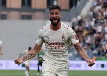 “Mapei Stadium” ngjyroset kuqezi, Milan fiton titullin kampion pas 11 vitesh