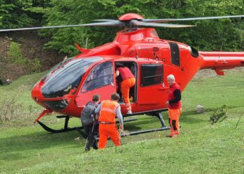 Emri/ Ra në humnerë, nxirret trupi i pajetë i turistit në Valbonë