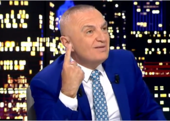 Muhabete “trangujsh”/ Meta: I thoja Bashës, ‘ore duan të na rrëmbejnë Kushtetuesen’, ai më thoshte ‘kastravecat në Lushnjë janë problem shumë i madh’