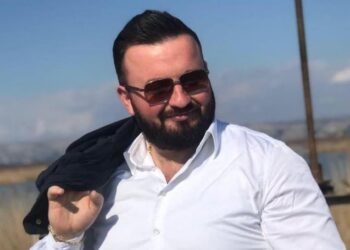 “Plumbi më kapi në këmbë, ishte atentat”/ Kërtusha tregon si autori me kapuç iu afrua në lokalin e Noizyt