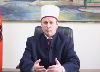 Nesër Fitër Bajrami/ Kreu i KMSH uron besimtarët myslimanë: E lusim Zotin ta begatojë me paqe dhe stabilitet vendin tonë