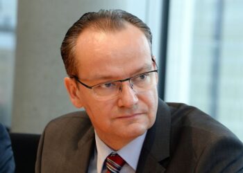 Deputeti i CDU ‘i pret krahët’ Berishës: S’ka bashkëpunim me PD nëse i kthehet të djeshmes