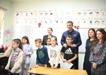 Nis në shkolla programi për kontrollin e shëndetit oral dhe të syve/ Veliaj: Fillim i mirë për një shoqëri më të shëndetshme nesër