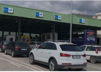 Hiqen kufizimet e vendosura gjatë pandemisë në të gjitha pikat kufitare në Shqipëri/ Në Morinë fluks i lartë mjetesh
