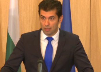 Shpresa për Shqipërinë e MV/ Kryeministri Petkov këmbëngul që kushtet nga Bullgaria të përfshihen në kornizën negociuese