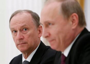 FOTO/ Putini dyshohet se është i sëmurë me kancer: Kush është ish-agjenti i KGB që mund të drejtojë Rusinë, me përvojë të gjerë në spiunazh