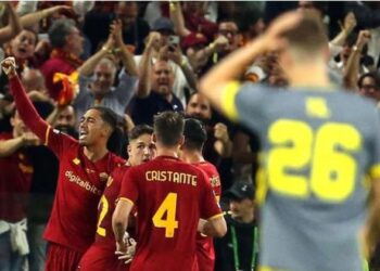 Mourinho me fat/  Roma hyn në histori nga Tirana: Mjafton Zaniolo për të marrë trofeun në shtëpi