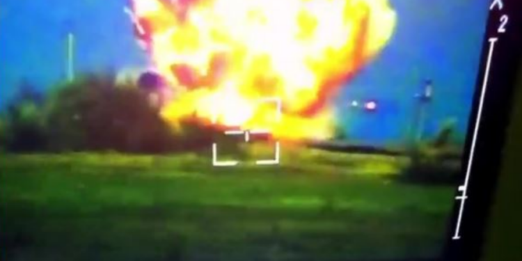 VIDEO/ Momenti kur trupat ukrainase hedhin në erë një nga armët më vdekjeprurëse të Rusisë