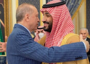 Takim ‘kokë më kokë’ me Erdogan/ Princi i Arabisë Saudite viziton Turqinë për herë të parë që nga vrasja e…