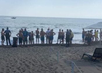 Gjendet i pajetë një person në bregdetin e Durrësit, detajet e para