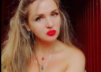 Budallaqja nuk i fsheh ndjenjat!