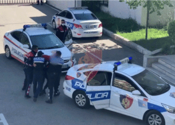 Dhunonte gruan dhe djalin e mitur, arrestohet trafikanti i kokainës në Tiranë, i gjejnë në banesë…