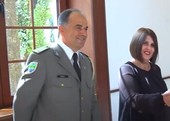 FOTO/ Pas 5 vitesh Shqipëria bëhet me Zonjë të Parë, kush është bashkëshortja e presidentit Bajram Begaj