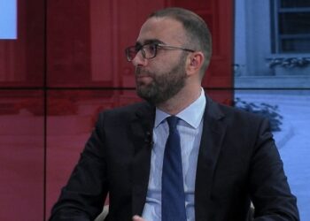 Votimi i presidentit të ri/ Bardhi: Mungesa në seancë s’është bojkot, por qëndrim koherent! Misioni i Berishës, zvogëlimi i PD