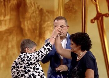 “Intrigante! Shtrigë!”, motrat nuk i pajton seanca e ndërmjetësimit