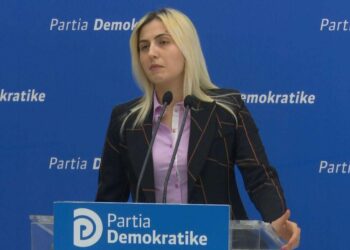 Provimet e maturës. Zhupa: Të hënën nisin protestat
