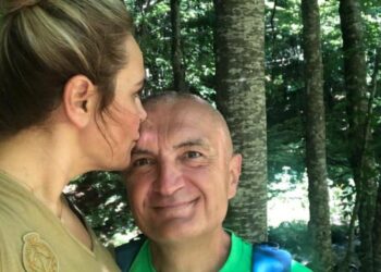 E kallëzoi në SPAK, ish deputeti i PD shpërthen ndaj Metës: Është e keqja e këtij vendi, vetëm ka vjedhur. LSI koorporatë, na la 100 vite prapa