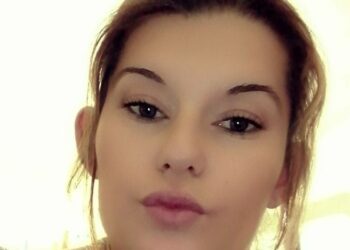 EMRI+FOTO/ Ja nëna shqiptare që dhunoi për vdekje djalin e saj 2-vjeçar në Spanjë, çfarë postoi në “FB” pas ngjarjes