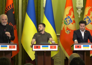 “Këta jemi ne”/ Rama nga Kievi zë “ngushtë” Zelenskyn: Edhe pse Ukraina s’e njeh, Kosova i ka dhënë mbështetje të plotë e ka sanksionuar Rusinë