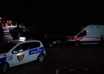 Emrat/ Ngjarje tragjike në Tiranë: Nipi gjen pa shenja jete gjyshërit në banesë, njëri dyshohet të jetë vetëvarur, tjetri…!